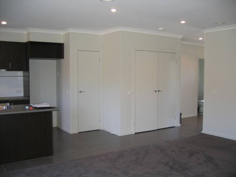 11 Newland Walk, Mernda VIC 3754