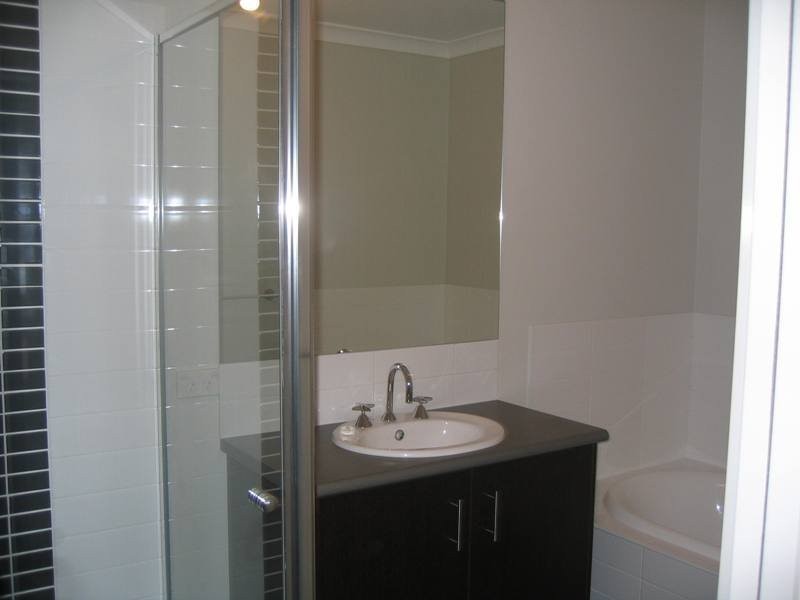 11 Newland Walk, Mernda VIC 3754