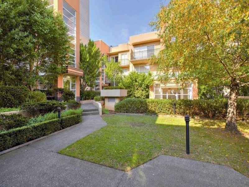 REF 21111/28 Jeffcott Street, West Melbourne VIC 3003