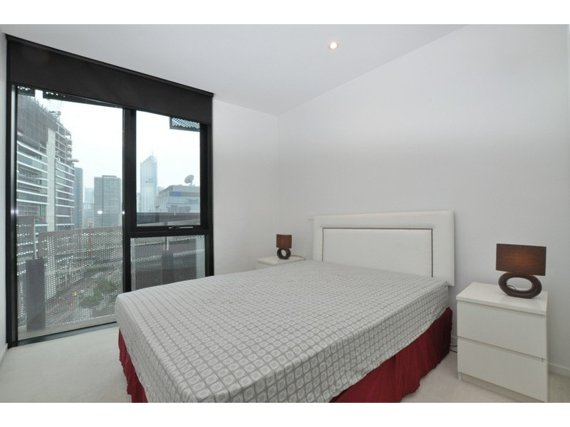 1406/18 Waterview Walk, Docklands VIC 3008