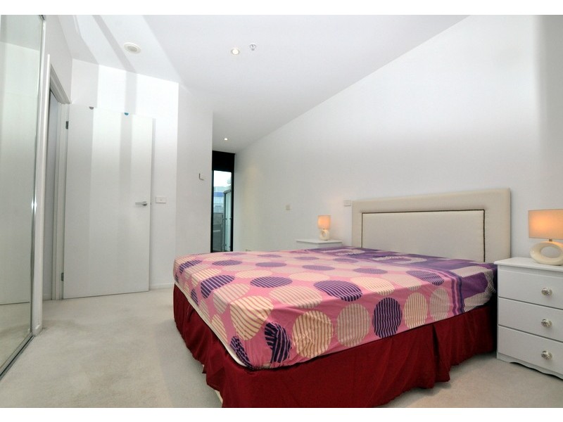 1406/18 Waterview Walk, Docklands VIC 3008