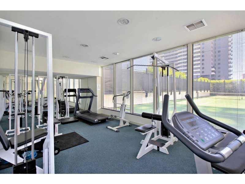 13/83 Whiteman Street, Southbank VIC 3006