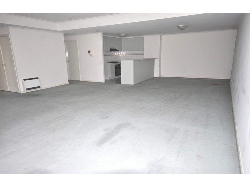 REF 21130/83 Queensbridge Street, Southbank VIC 3006