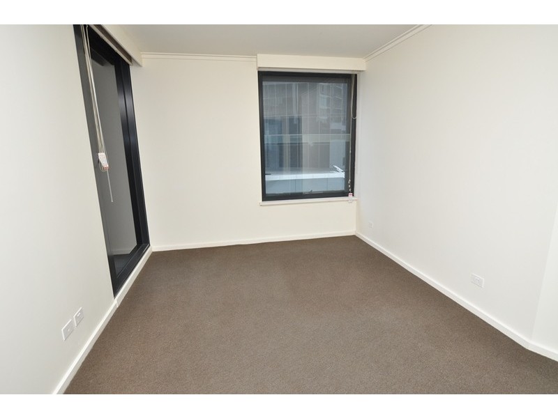 REF 21133/46 Clarendon Street, Southbank VIC 3006