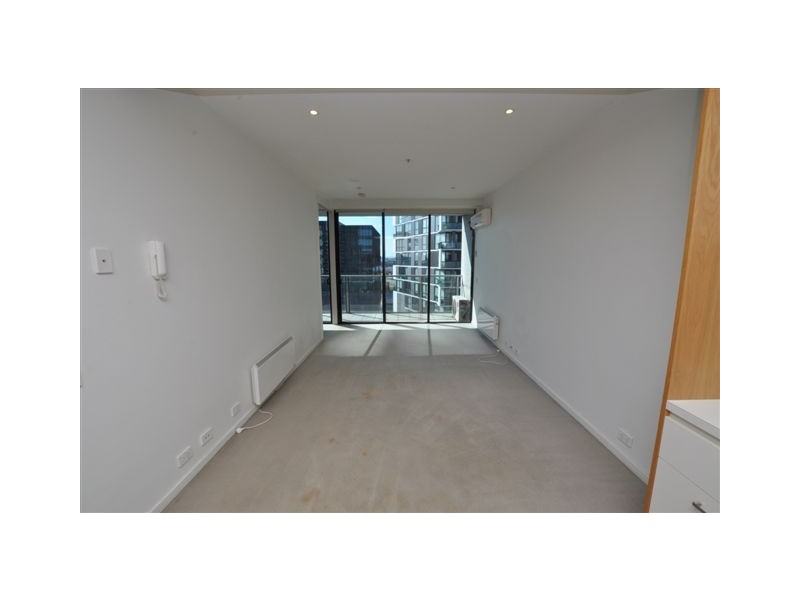 809/5 Caravel Lane, Docklands VIC 3008