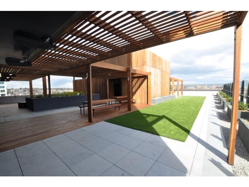 2201/229 Toorak Road, South Yarra VIC 3141