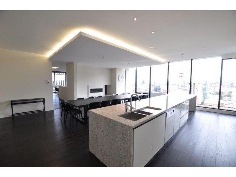 2201/229 Toorak Road, South Yarra VIC 3141