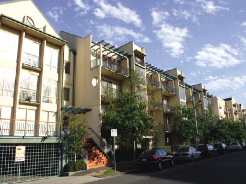 REF 21138/28 Wells Street, Southbank VIC 3006