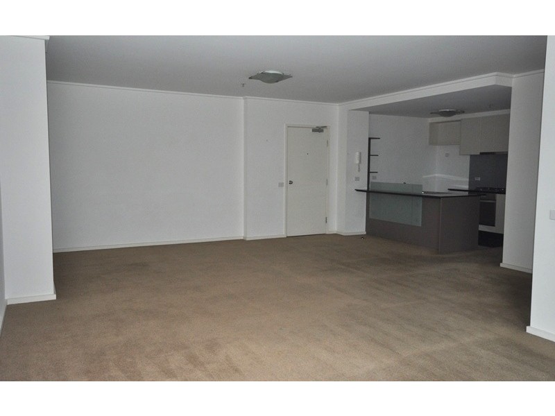 REF 21142/173 City Road, Southbank VIC 3006