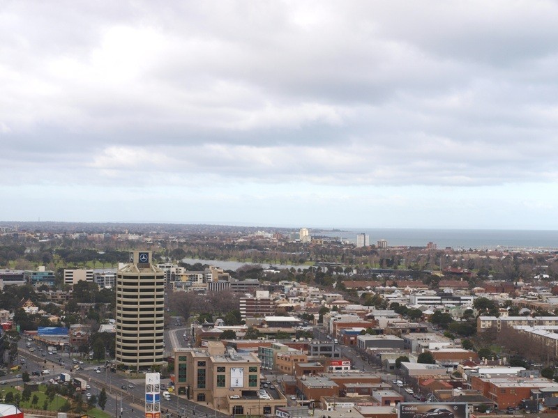 REF 21145/183 City Road, Southbank VIC 3006