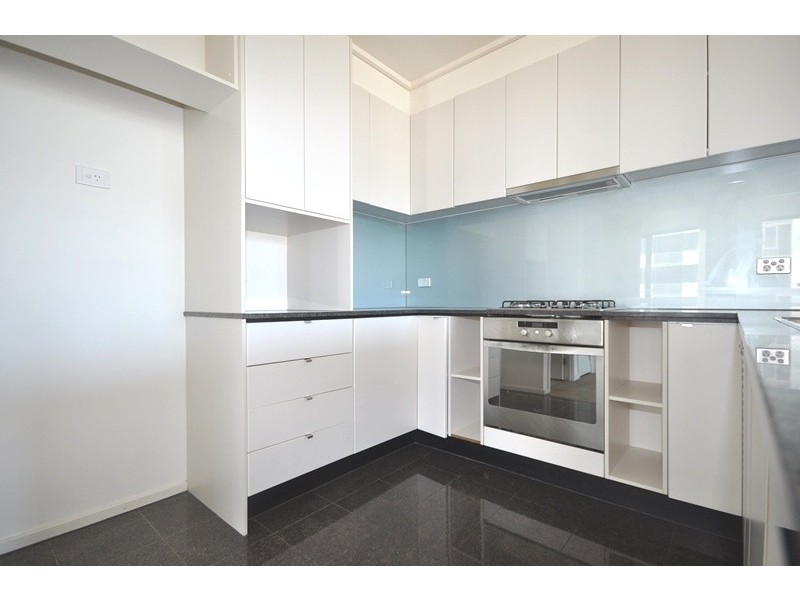 REF 21166/100 Kavanagh Street, Southbank VIC 3006