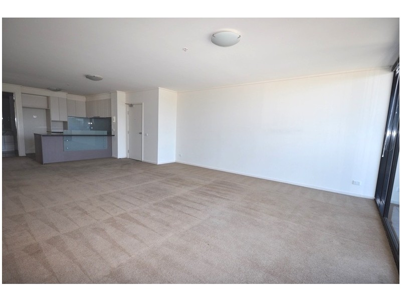 REF 21166/100 Kavanagh Street, Southbank VIC 3006