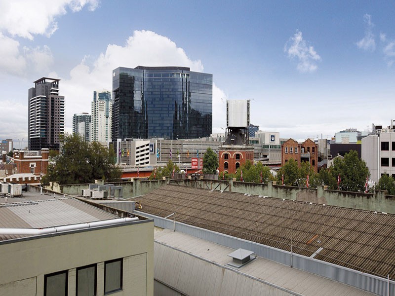 REF 21169/183 City Road, Southbank VIC 3006