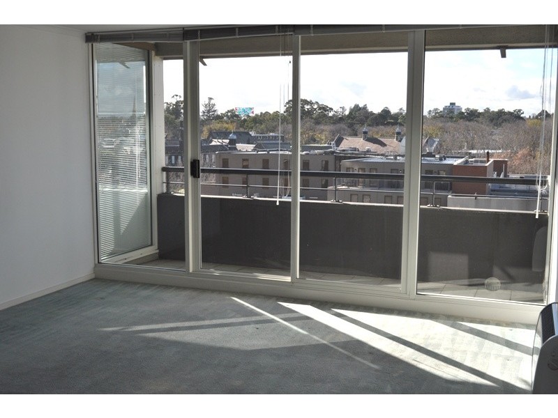 REF 21177/416 St Kilda Road, Melbourne VIC 3000