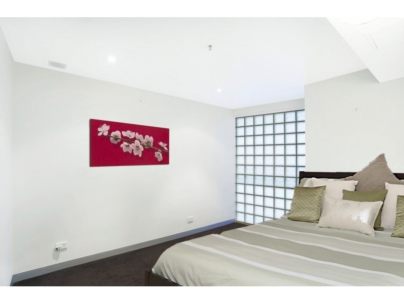 420/757 Bourke Street, Docklands VIC 3008