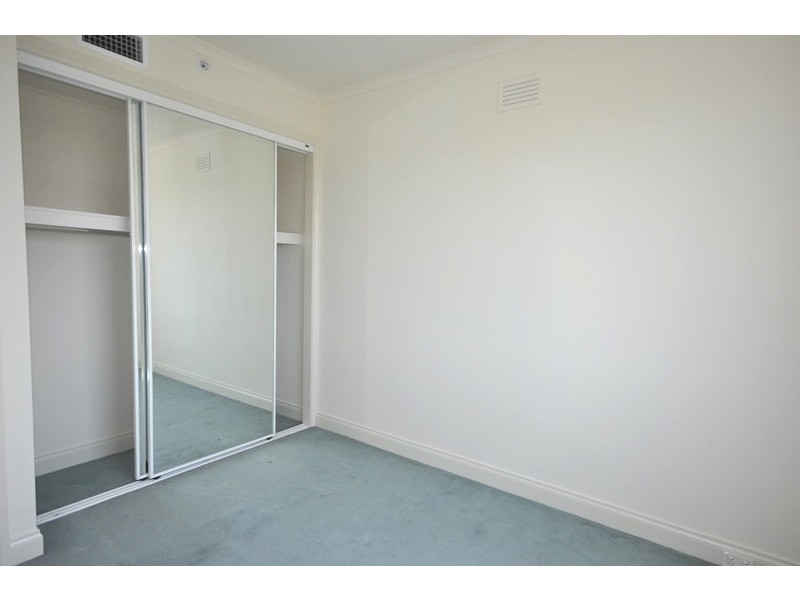 REF 21185/33 Latrobe Street, Melbourne VIC 3000