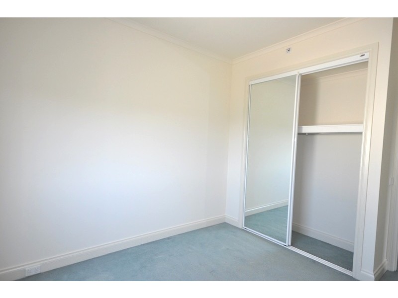 REF 21185/33 Latrobe Street, Melbourne VIC 3000