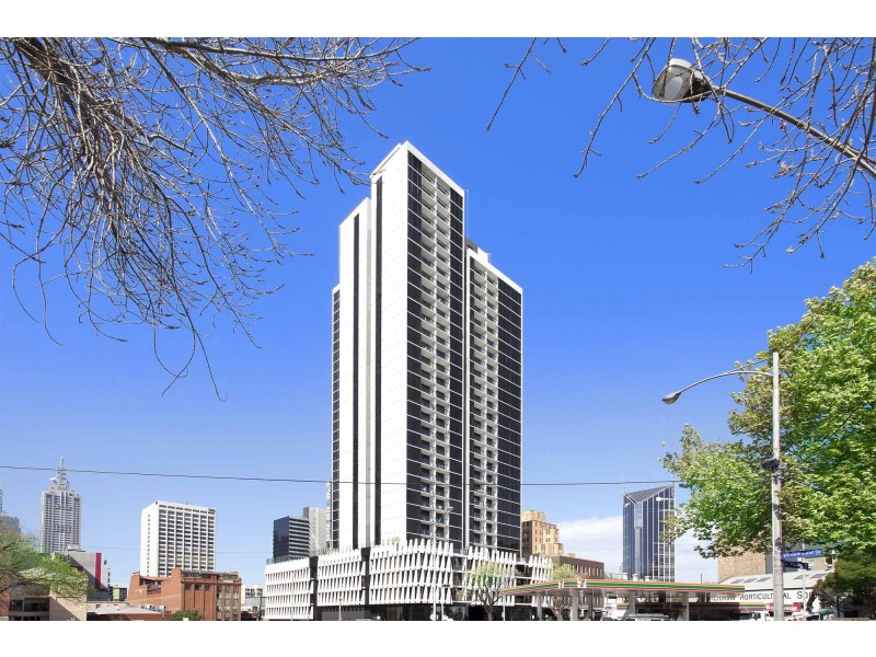 2703/33 Mackenzie Street, Melbourne VIC 3000