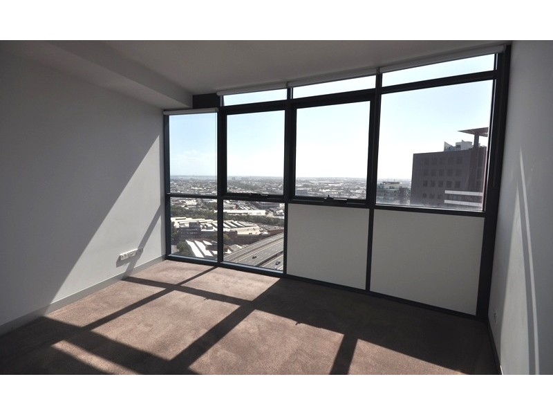 2605/109 Clarendon Street, Southbank VIC 3006