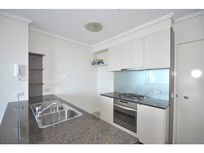 REF 21054/88 Kavanagh Street, Southbank VIC 3006