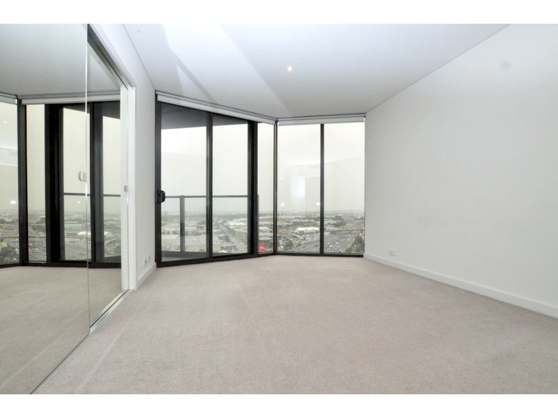1905/90 Lorimer Street, Docklands VIC 3008