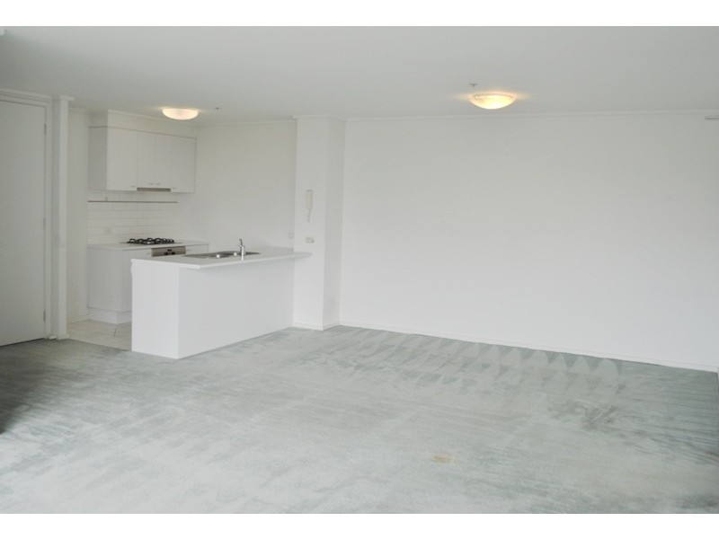 REF 21197/99 Whiteman Street, Southbank VIC 3006