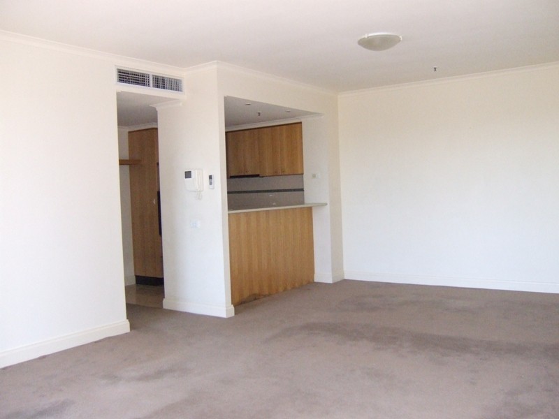 REF 21121/8 Wells Street, Southbank VIC 3006