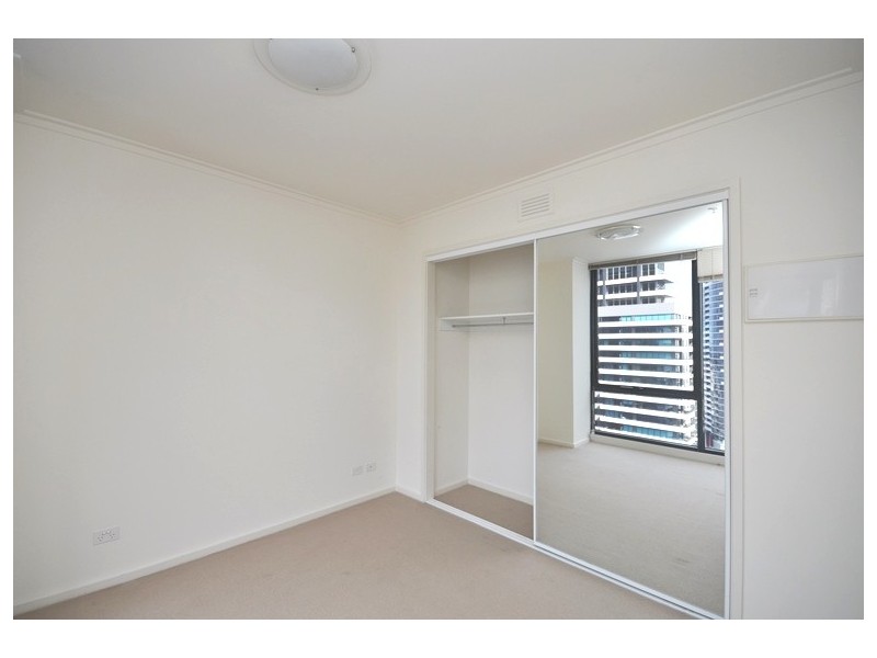 2107/63 Whiteman Street, Southbank VIC 3006