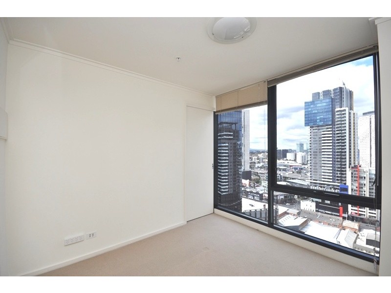 2107/63 Whiteman Street, Southbank VIC 3006