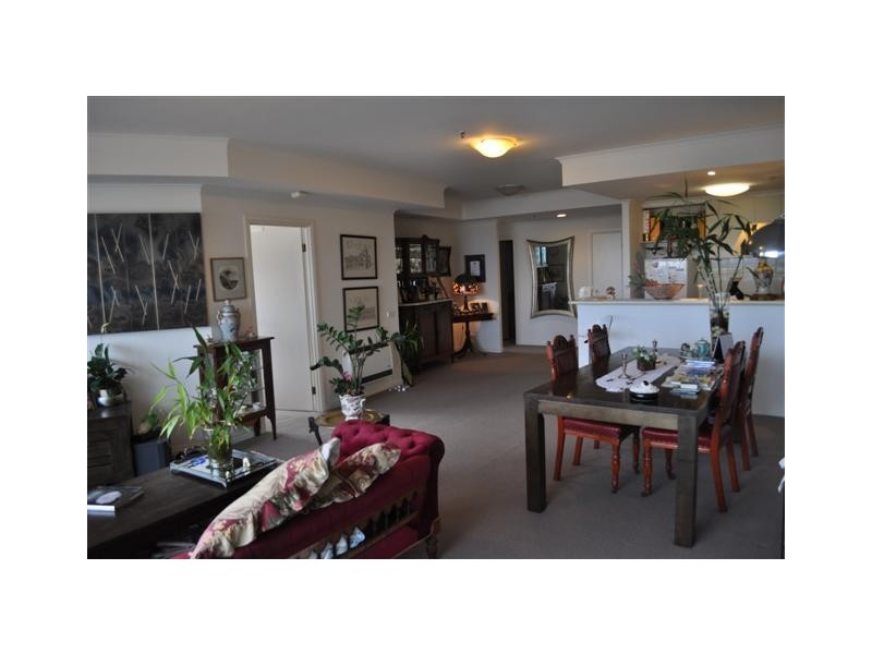 REF 21134/83 Queensbridge Street, Southbank VIC 3006