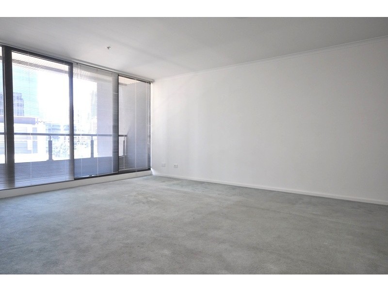 REF 21141/38 Kavanagh Street, Southbank VIC 3006