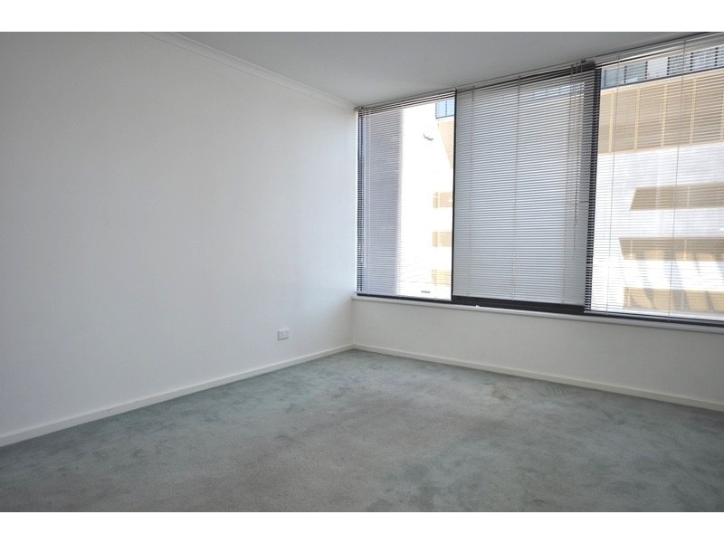 REF 21141/38 Kavanagh Street, Southbank VIC 3006