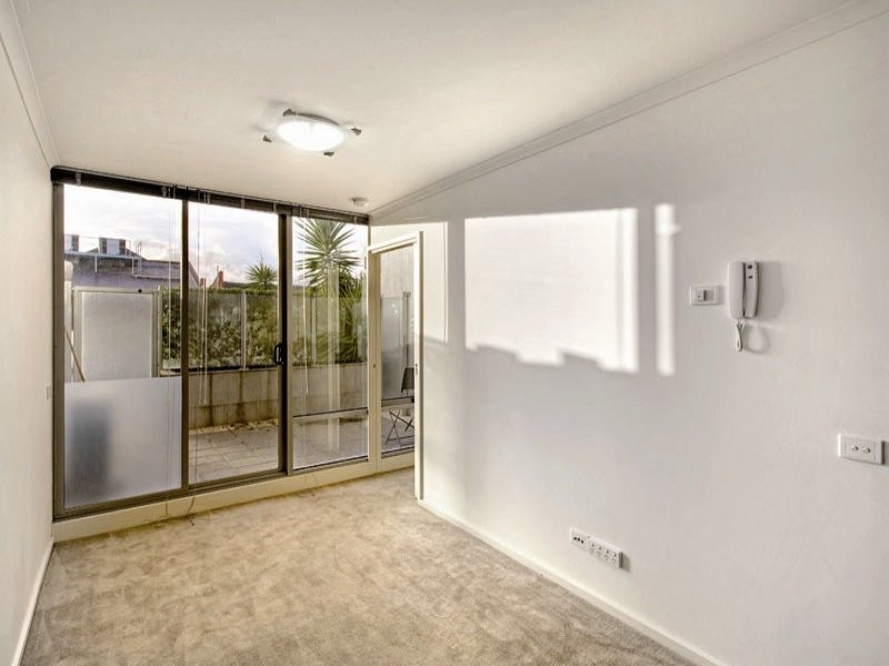 REF 21150/118 Dudley Street, West Melbourne VIC 3003