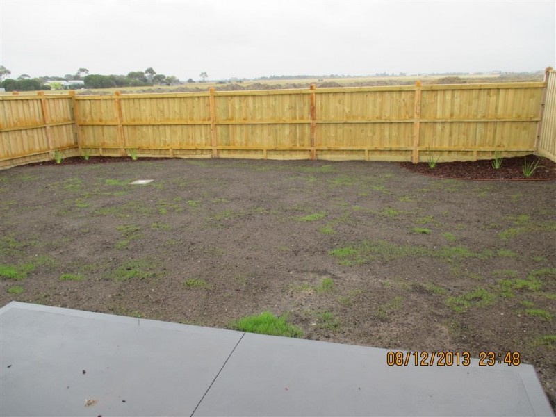 24 Warunda Parade, Point Cook VIC 3030