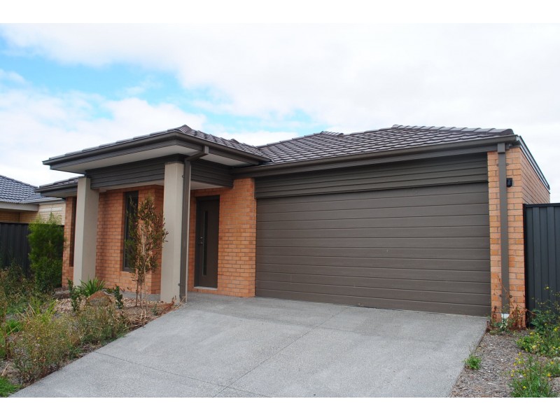 12 Countess Place, Point Cook VIC 3030