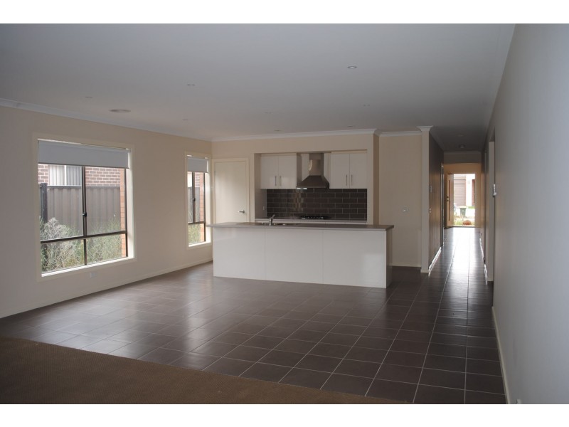 12 Countess Place, Point Cook VIC 3030