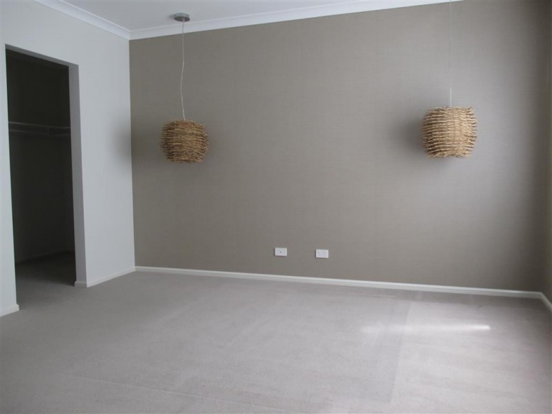 14 Cresswell Avenue, Williams Landing VIC 3027