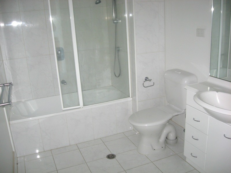 REF 21163/163 City Road, Southbank VIC 3006