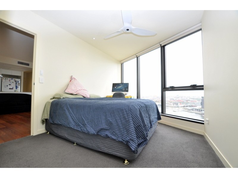 3107/100 Harbour Esplanade, Docklands VIC 3008