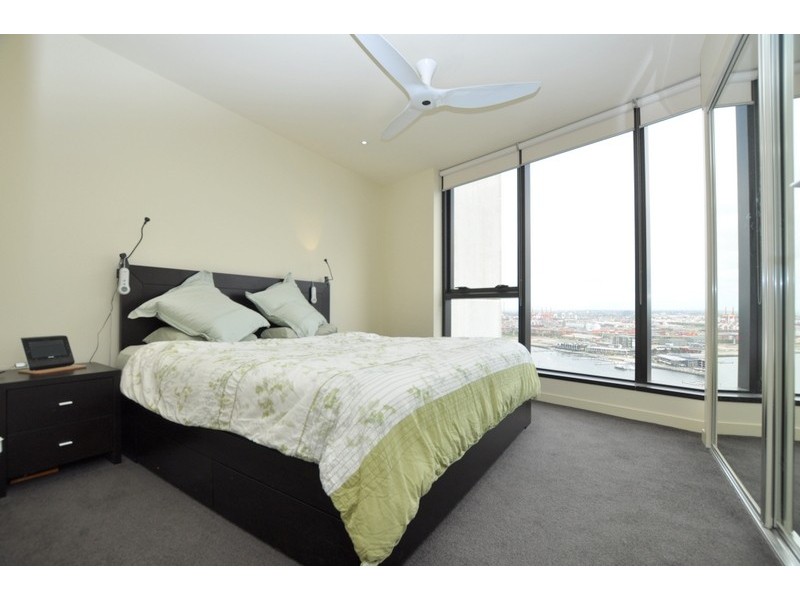 3107/100 Harbour Esplanade, Docklands VIC 3008