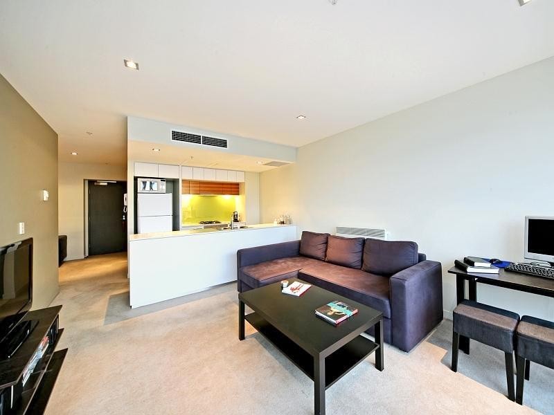 1510/100 Harbour Esplanade, Docklands VIC 3008