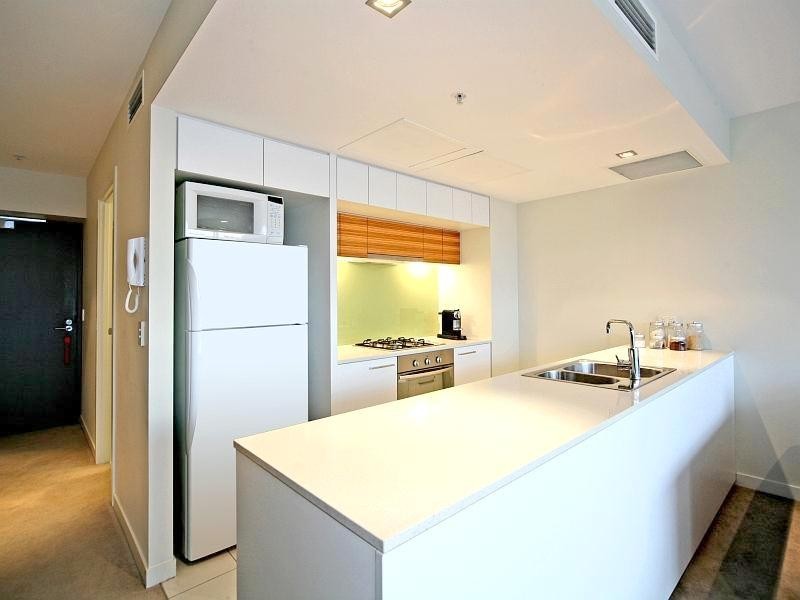 1510/100 Harbour Esplanade, Docklands VIC 3008