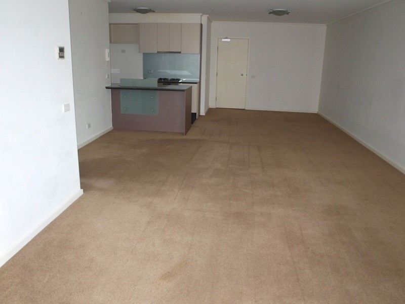 REF 21176/183 City Road, Southbank VIC 3006