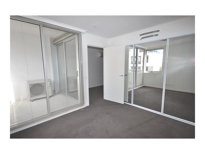 REF 21178/58 Jeffcott Street, West Melbourne VIC 3003