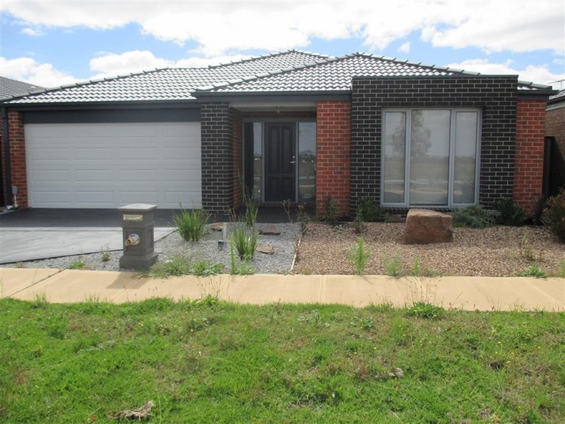 20 Walton Loop, Point Cook VIC 3030
