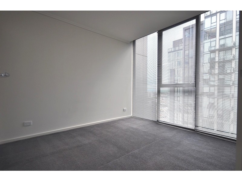 REF 21180/88 Kavanagh Street, Southbank VIC 3006