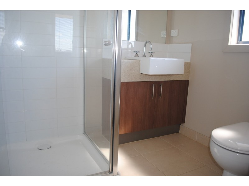 51 Windorah Drive, Point Cook VIC 3030