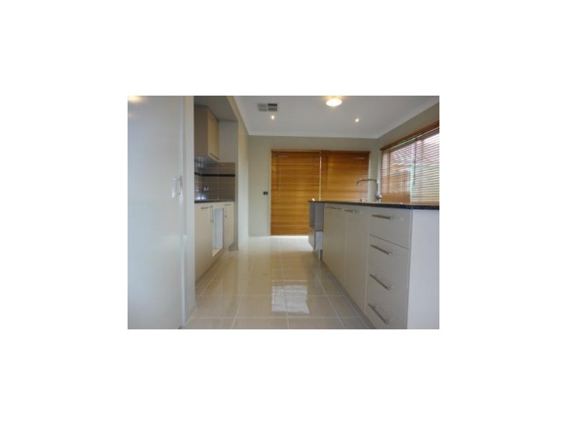 11 Garland Terrace, Point Cook VIC 3030