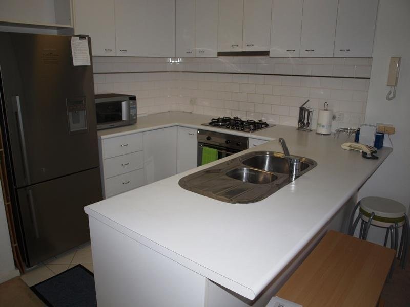 REF 21190/28 Bank Street, South Melbourne VIC 3205