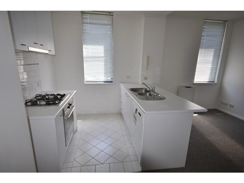 REF 21193/69 Dorcas Street, South Melbourne VIC 3205